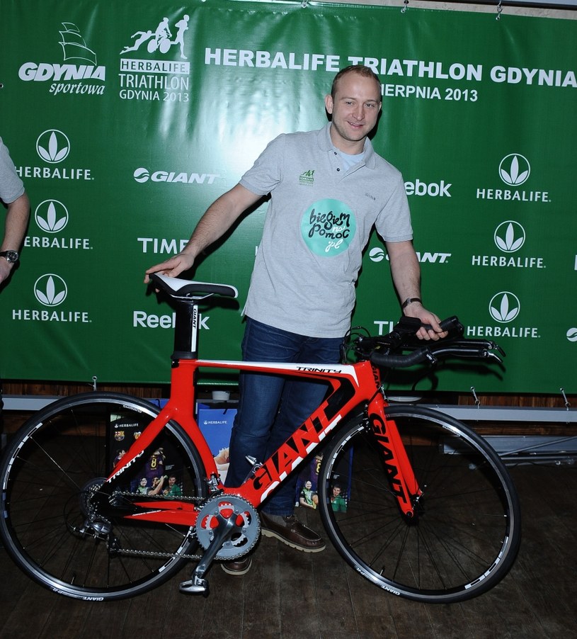 Borys Szyc juz od dawna przygotowuje się do Herbalife Triathlon Gdynia. /Andras Szilagyi /MWMedia