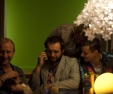 Borys Szyc, Michał Żurawski i Antoni Pawlicki w filmie "Kac Wawa"
