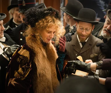 "Boska Sarah Bernhardt" [trailer]