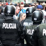 Bośnia: Demonstranci oskarżają policję o brutalność
