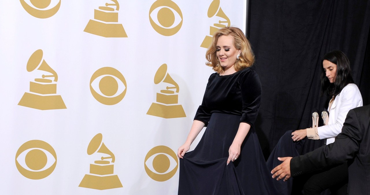 Bosonoga i odchudzona Adele triumfowała na Grammy