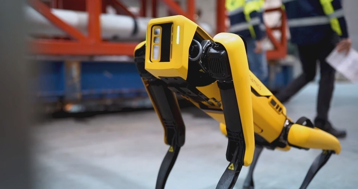 Boston Dynamics w końcu startuje z komercyjną sprzedażą robota SpotMini [FILM] /Geekweek