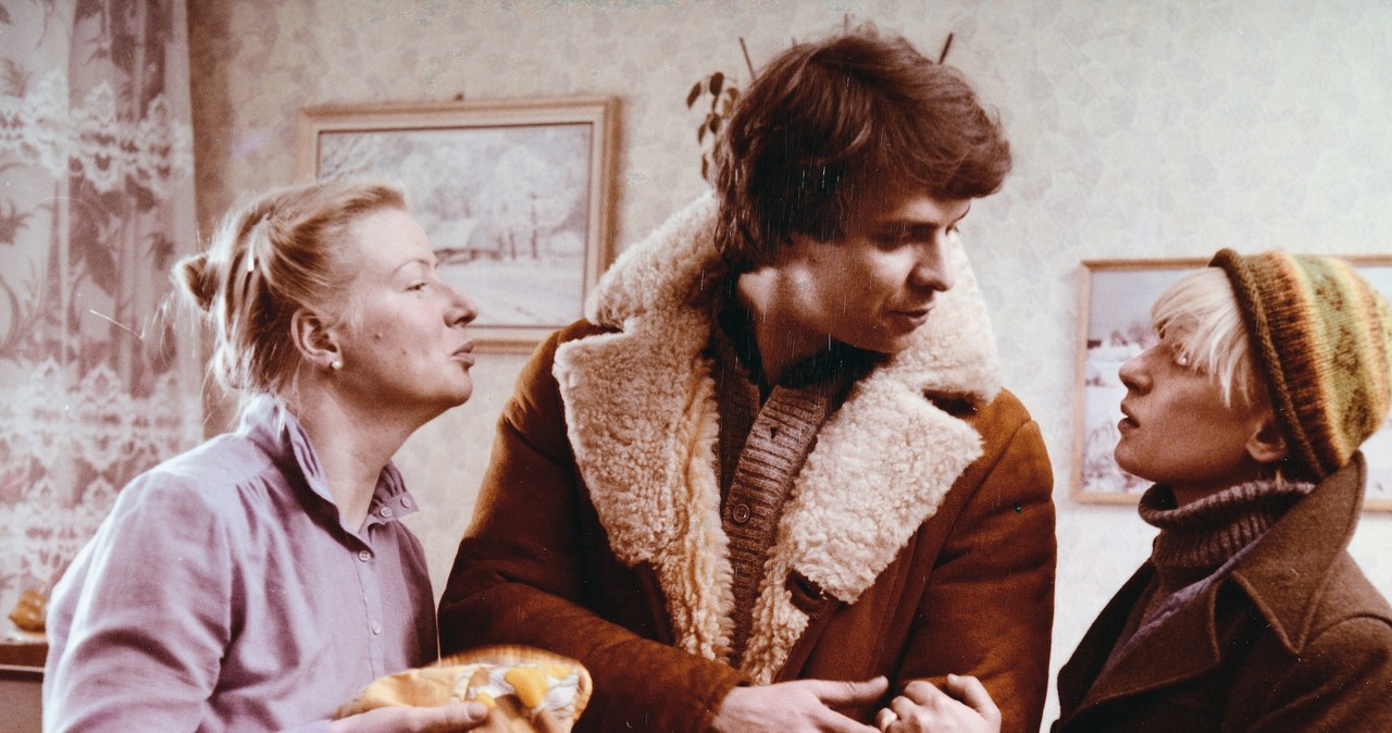 Bożena Dykiel, Krzysztof Kołbaisuk i Dorota Stalińska w filmie "Białe tango" /archiwum Filmu    /Agencja FORUM