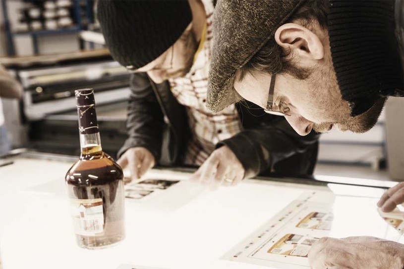 Bracia Otavio i Gustavo Pandolfo podczas pracy nad projektem Hennessy /materiały prasowe