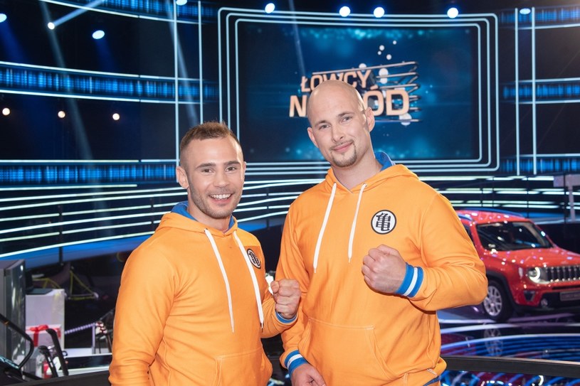 Bracia wystąpili w 5. odcinku Łowców Nagród /Super Polsat