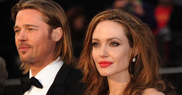 Brad Pitt i Angelina Jolie uwielbiają podróżować w okresie świątecznym / fot. Jason Merritt /Getty Images/Flash Press Media