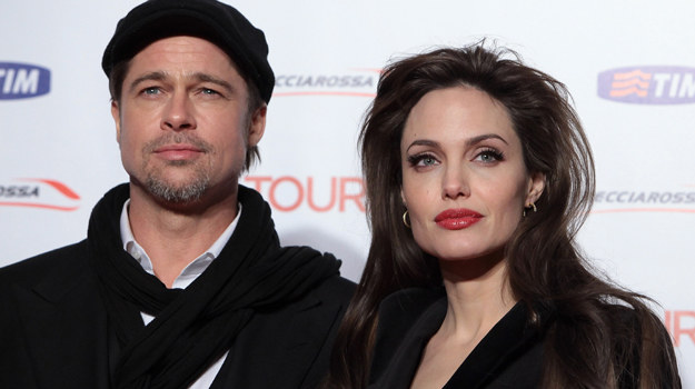 Brad Pitt i Angelina Jolie zdecydowanie mają gest / fot. Carlos Alvarez /Getty Images/Flash Press Media