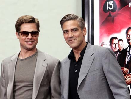 Brad Pitt i George Clooney /AFP