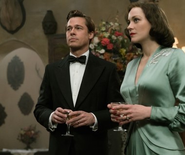 Brad Pitt i Marion Cotillard w scenie z filmu "Sprzymierzeni"