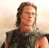 Brad Pitt jako Achilles w filmie "Troja" /