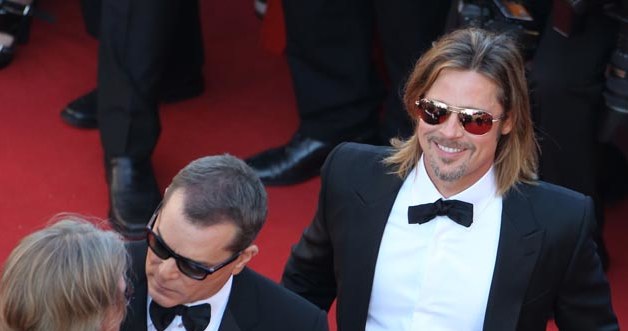 Brad Pitt podczas premiery "Killing Them Softly" na festiwalu w Cannes /AFP