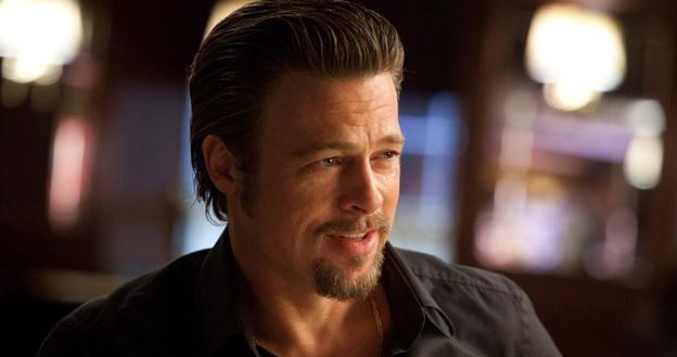 Brad Pitt w scenie z filmu "Zabić, jak to łatwo powiedzieć" /materiały dystrybutora