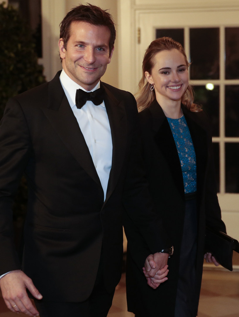 Bradley Cooper i Suki Waterhouse /Pool /Getty Images