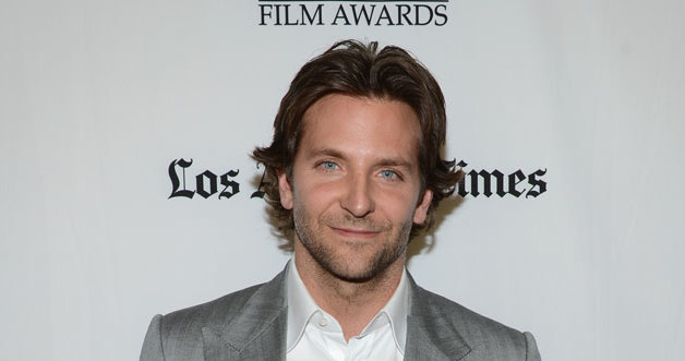 Bradley Cooper w 2011 roku został uznany najseksowniejszym mężczyzną świata według magazynu "People" /Michael Buckner  /Getty Images