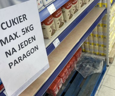 Brak cukru w sklepach w Polsce. Z czego wynikają ograniczenia w jego dostępności?