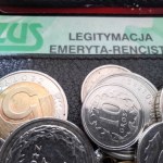 legitymacja emeryta Brak legitymacji emeryta przed wypłatą czternastki. Czy jest się czego obawiać?