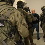 Brali nawet 7 tysięcy euro za głowę. Przerzucili ponad setkę migrantów