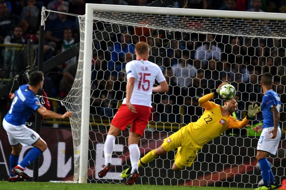Bramkarz reprezentacji Polski Łukasz Fabiański podczas pierwszego meczu piłkarskiej Ligi Narodów UEFA z Włochami. /Bartłomiej  Zborowski /PAP