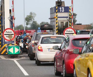 Bramki na autostradach mają zniknąć. Jak będziemy płacić?