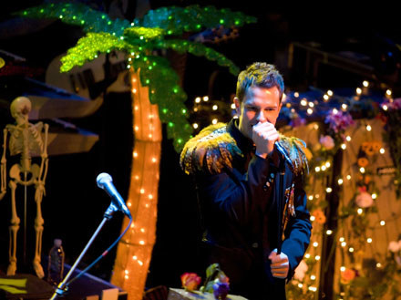 Brandon Flowers (The Killers) fot. Jakubaszek /Getty Images/Flash Press Media