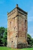 Braniewo, wieża bramna dawnego zamku biskupiego, XIV w. /Encyklopedia Internautica