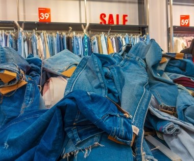 Branża odzieżowa ma problemy. Zakłady zapowiadają zwolnienia, proszą rząd o pomoc
