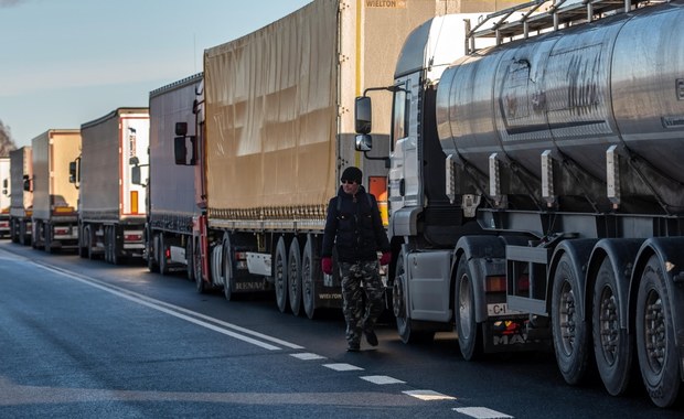 ​Branża transportowa apeluje w sprawie przewozów do Rosji i Białorusi