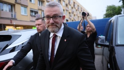 Braun o rozstrzeliwaniu urzędników. Szokujące słowa podczas debaty