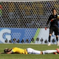 Nerwy na murawie puszczały też zawodnikom