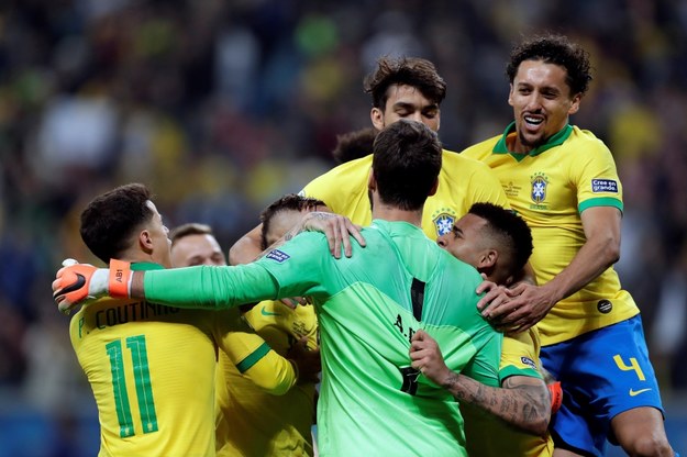 Brazylia w półfinale Copa America /PAP