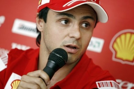 Brazylijczyk Felipe Massa. /AFP