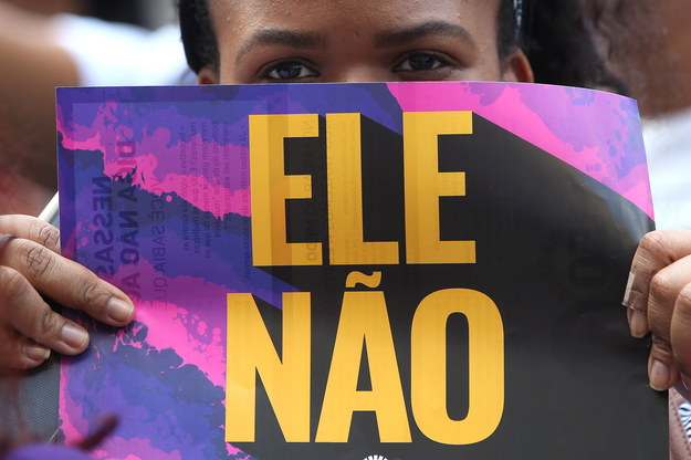Brazylijki zorganizowały w mediach społecznościowych kampanię #EleNao, czyli #NieOn /MARCELO SAYAO /PAP/EPA