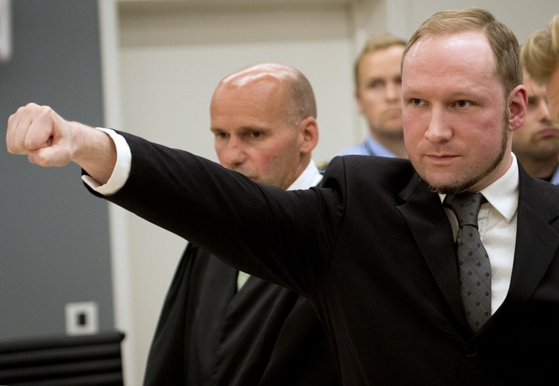 Breivik był klasycznym przykładem samotnego wilka /AFP