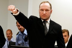 Breivik z uśmiechem na twarzy słuchał wyroku