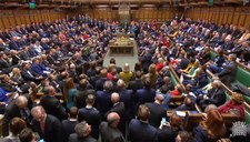 Brexit: Drugie referendum odrzucone. Na razie