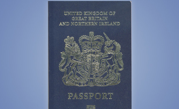 Brexit: Paszporty Brytyjczyków zmienią barwy. To powrót do tradycji