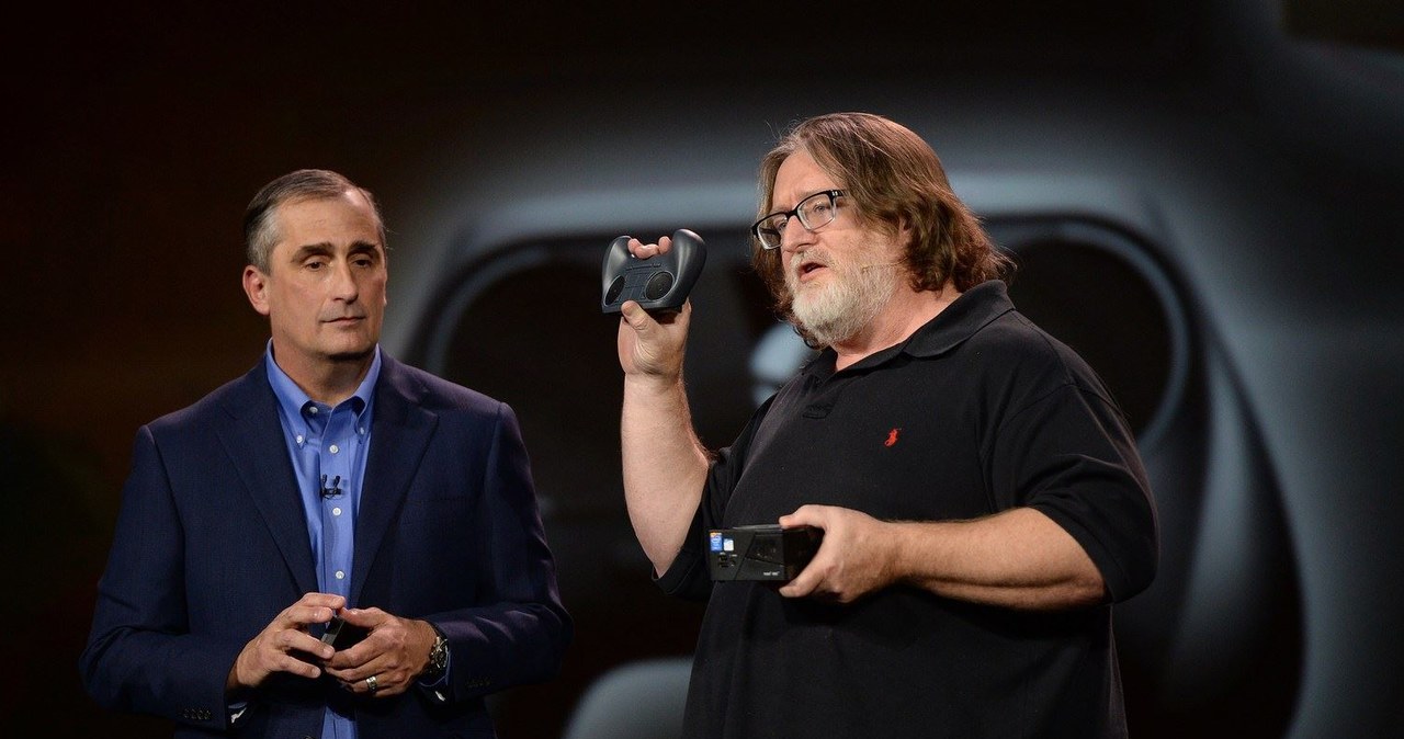 Brian Krzanich i Gabe Newell (z prawej) /AFP