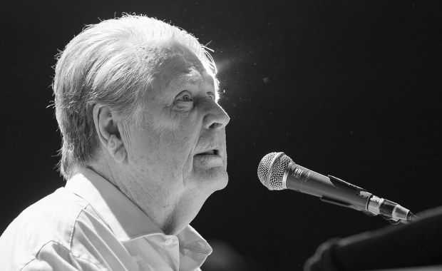 Brian Wilson nie żyje. Był liderem kultowej grupy