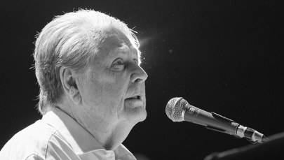 Brian Wilson nie żyje. Był liderem kultowej grupy