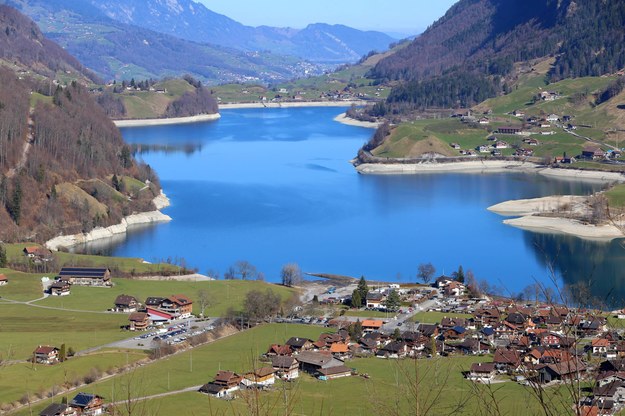 Brienz w szwajcarskich Alpach /AA/ABACA /PAP