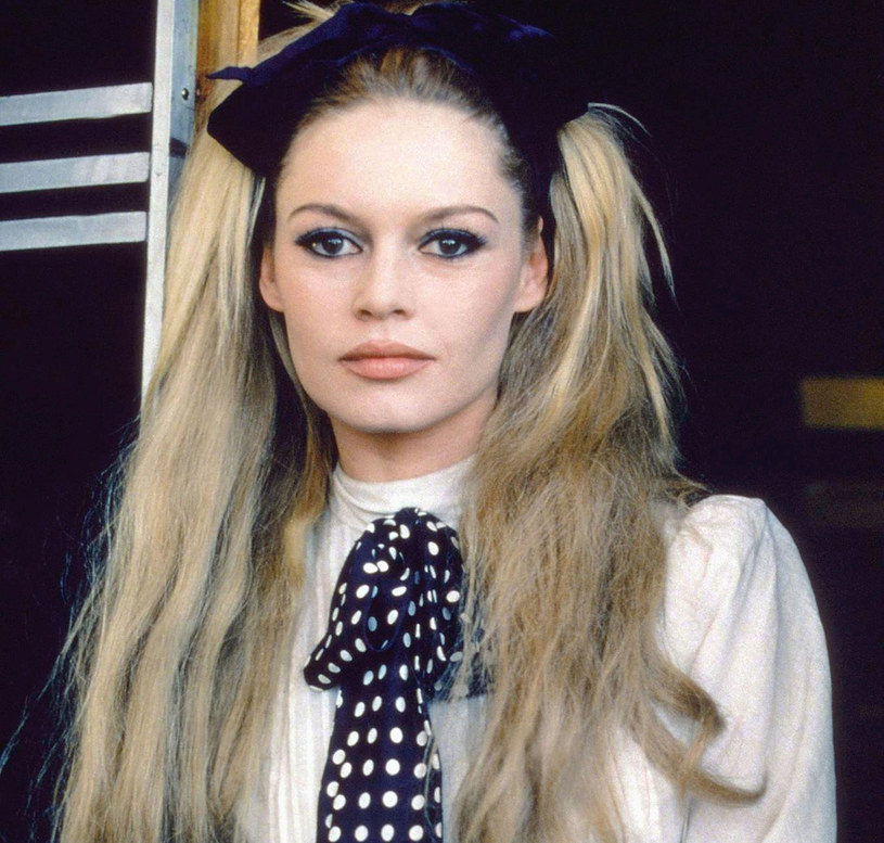Brigitte Bardot kochała kokardy /East News