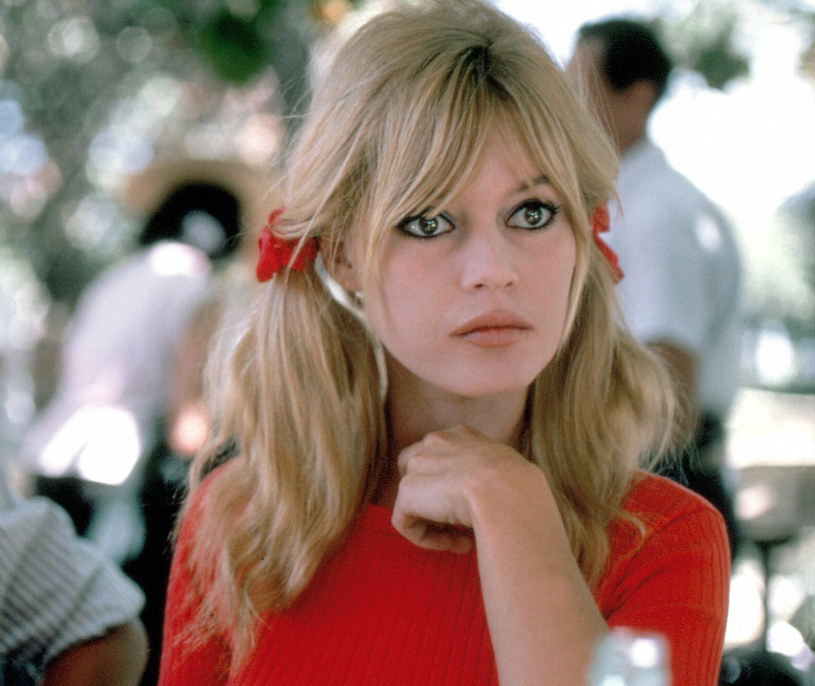 Brigitte Bardot lansowała francuską grzywkę już wiele lat temu /EastNews /East News