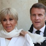 Dior Brigitte Macron zachwyciła w kremowym garniturze. Jeden dodatek dodał stylizacji francuskiej klasy