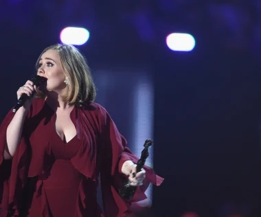 Brit Awards 2016: Triumf i łzy Adele