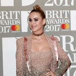 Brit Awards 2017: Upadek tancerza Katy Perry