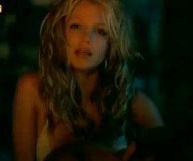 Britney Spears - Don't Let Me Be The Last To Know