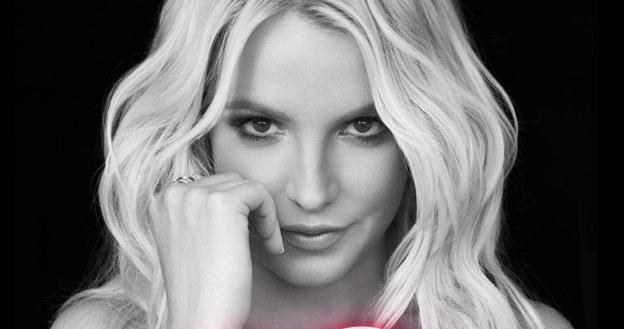 Britney Spears na okładce albumu "Britney Jean" /