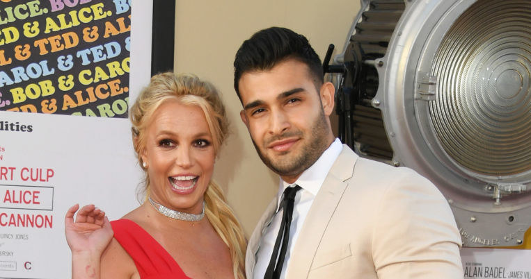 Britney Spears z ukochanym Samem Agharim /Jon Kopaloff /Getty Images