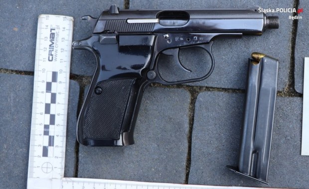 Broń i narkotyki warte milion złotych przejęli będzińscy policjanci