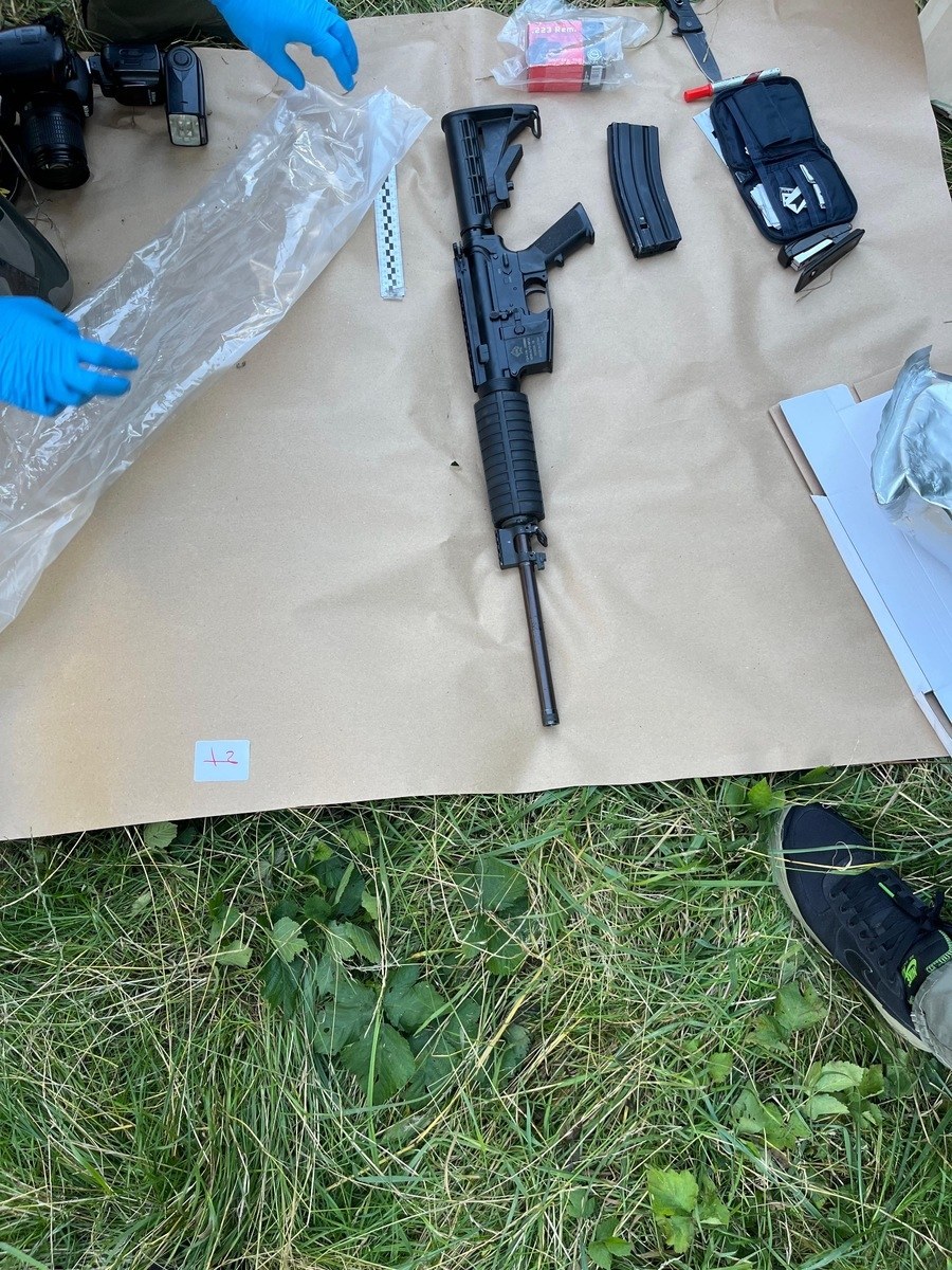 Broń zabezpieczona przez policjantów /Policja Zachodniopomorska /Policja